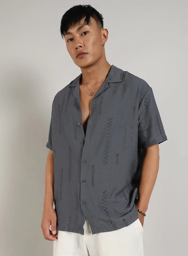 Campus Sutra Men's Pistachio Green Crinkled-Weave Shirt For Casual Wear | Spread Collar | Long Sleeve | Button Closure | Shirt Crafted With Comfort Fit For Everyday Wear