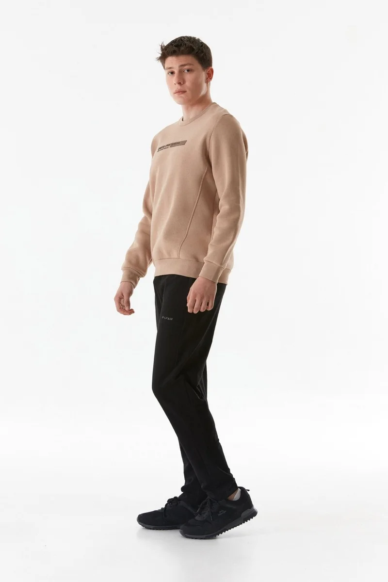 فولامودا Embossed Printed Crew Neck Sweatshirt