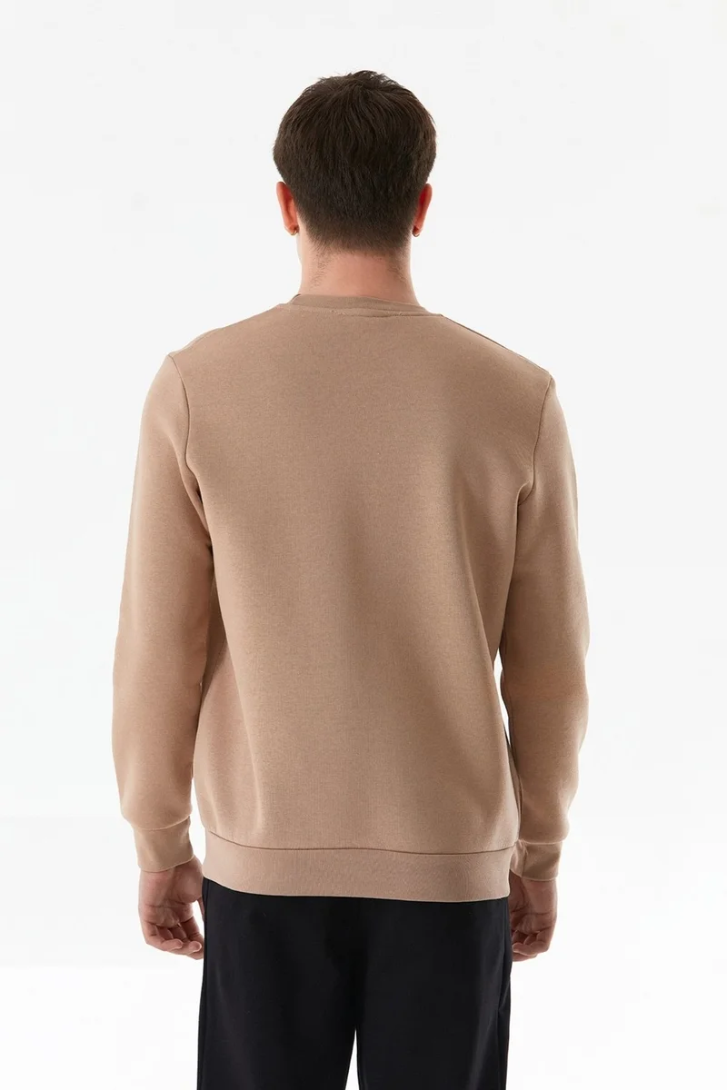 فولامودا Embossed Printed Crew Neck Sweatshirt