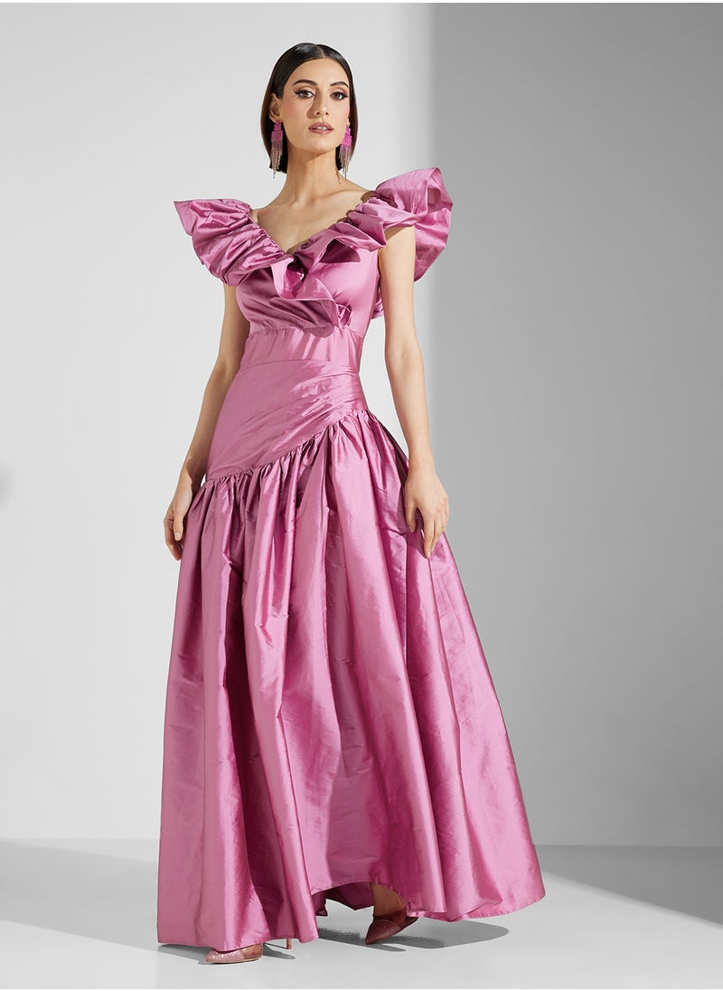Namshi x Ruffled Shoulder Dress With Asymmetrical Waist Cut  - Image 5