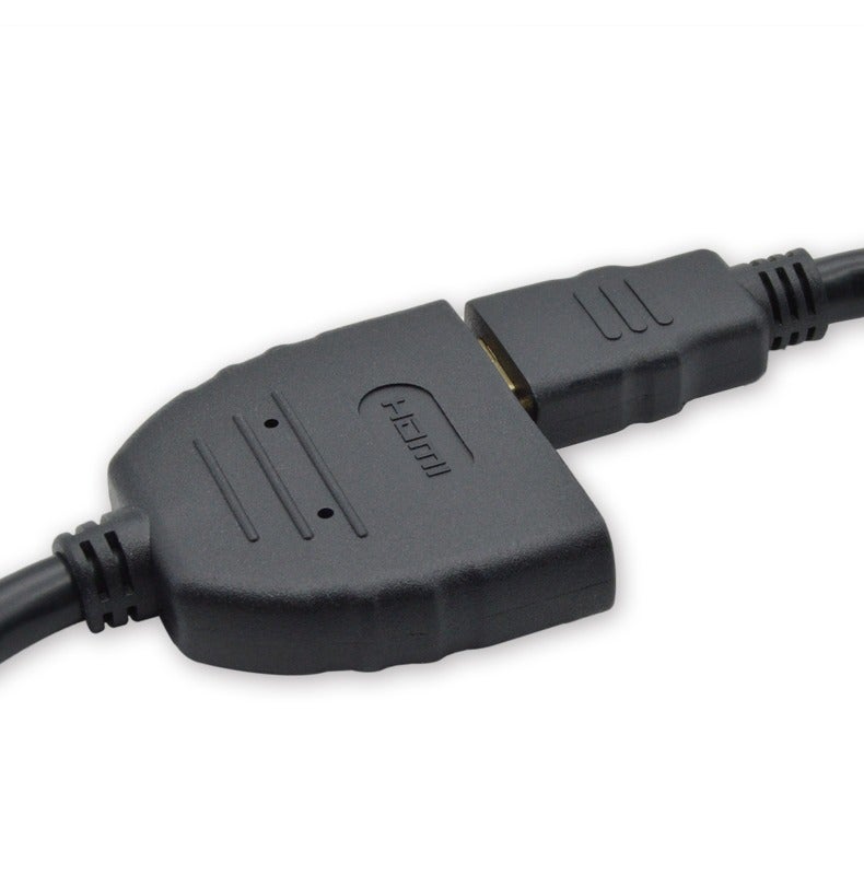 تراندز كيبل HDMI تراندز 1 إلى 2 مقسم ذكر إلى أنثى 1 متر محول HDMI عالي السرعة يدعم الصوت والصورة لتوصيل شاشتين من جهاز واحد مناسب للتلفاز والشاشات وأجهزة العرض تصميم متين اتصال ثابت وجودة عالية - Image 3