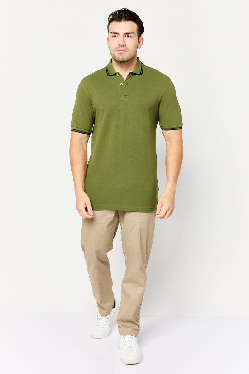Men Regular Fit Textured Short Sleeves Polo Shirts, Olive