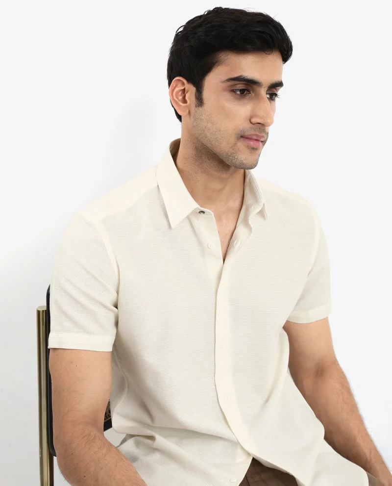Rare Rabbit Rare Rabbit Men's Matto-1 White Cotton Fabric Short Sleeve Regular Fit Self Stripe Dobby Shirt