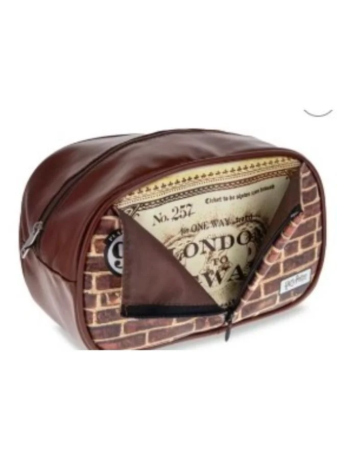 ماد بيوتي حقيبة مستحضرات تجميل هاري بوتر