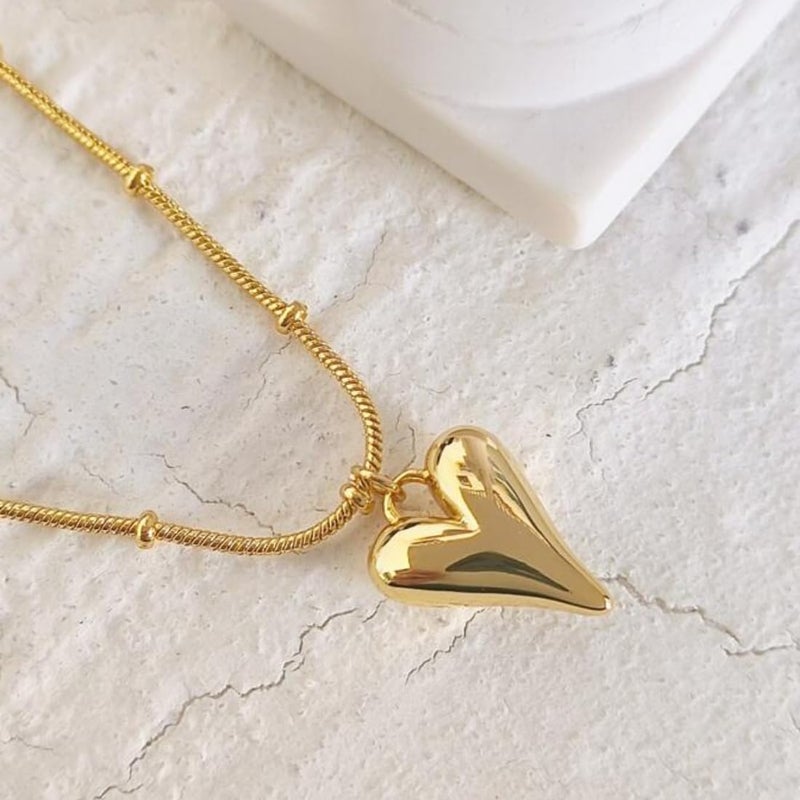 Bauble Cluster Anti Tarnish Heart Pendant Necklace ||gift for girls Gold-plated Plated Stainless Steel Necklace (Pack of 1) - Image 1