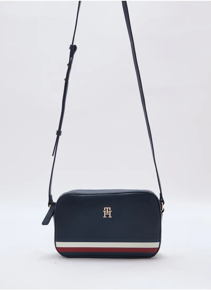 TOMMY HILFIGER IM LATAM CORP CROSSOVER