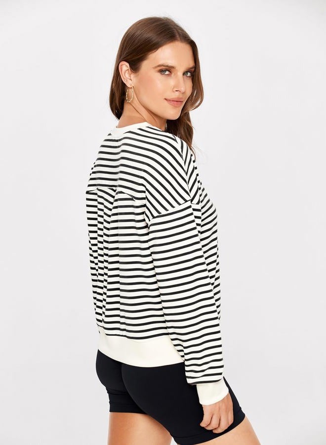 Glamaker Women's Striped Crewneck Sweatshirt Pullover Casual Long Sleeve Air Essentials Cropped Shirts(Black Stripe M) - Image 5