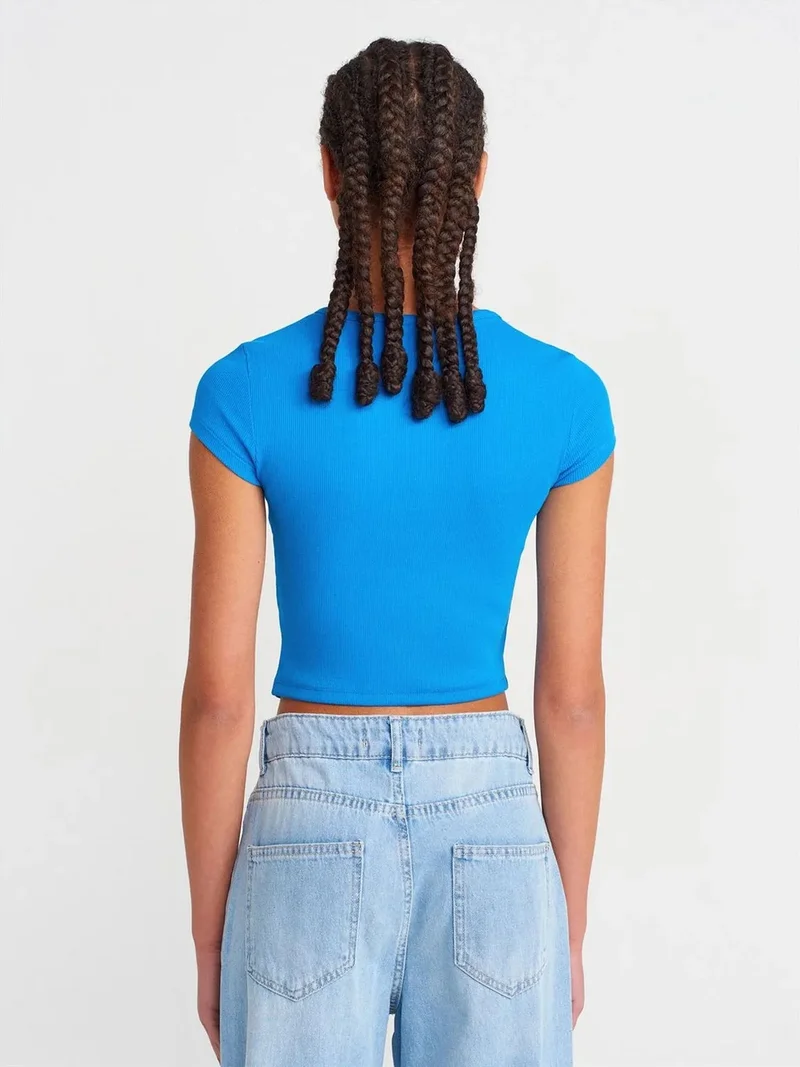 ديلفين Dilvin Women’s Slim-fit Ribbed Crop Blouse