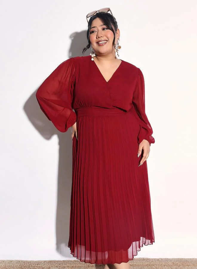 SASSAFRAS Plus Size Maroon V-Neck Pleated Midi Dress