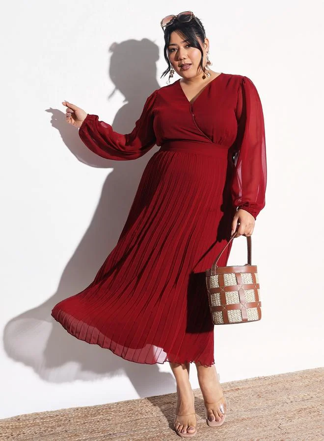 SASSAFRAS Plus Size Maroon V-Neck Pleated Midi Dress