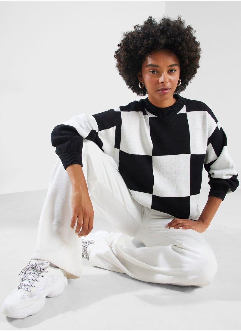 VANS - Essential Vortex Sweatshirt - Image 1