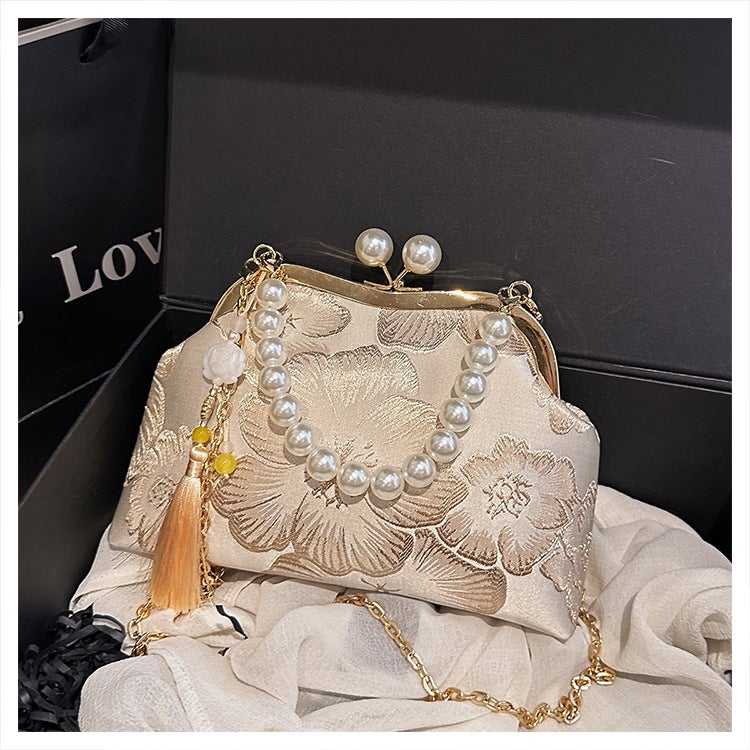 Chinese Trend New Style Embroidered Women'S Bag Beaded Handbag Evening Bag Fashion Chain Shoulder Bag - Image 1