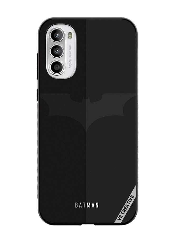 VR CREATIVE غطاء حماية لهاتف موتورولا موتو G82 بتصميم باتمان متعدد الألوان - Image 1