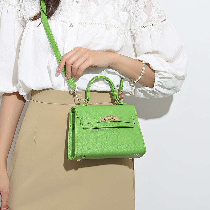 Classic Bag Women'S 2022 New Fashionable Portable Small Square Bag Vintage Fashion Kelly Bag High-End Shoulder Crossbody Bag - Image 4