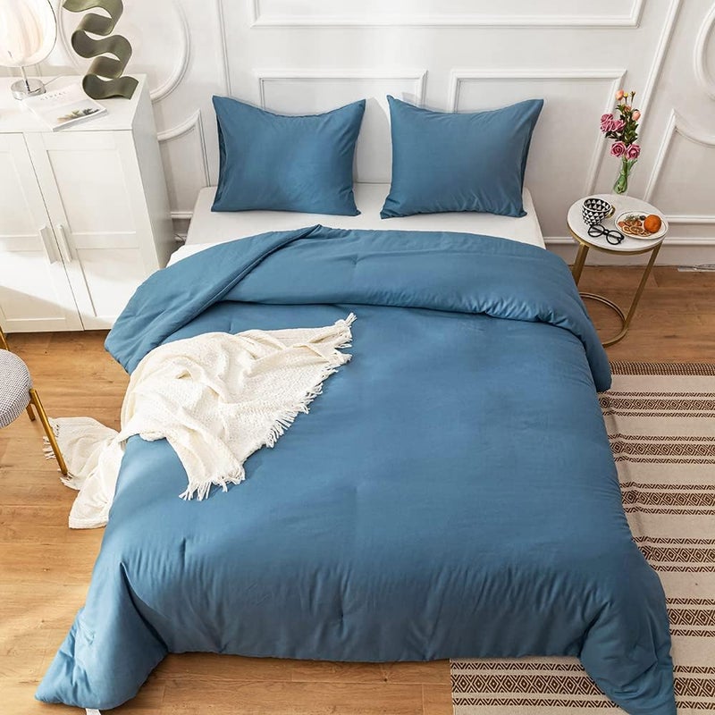 Cottonight مجموعات لحافات Cottonight Blue: مجموعة أغطية سرير بلون King Lake Blue، بطانية بلون Haze Blue، لحاف بلون أزرق ثابت، نمط حديث ومريح وقابل للتنفس، مناسب للنساء والرجال. - Image 5