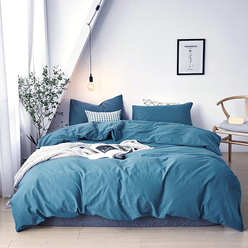 Cottonight مجموعات لحافات Cottonight Blue: مجموعة أغطية سرير بلون King Lake Blue، بطانية بلون Haze Blue، لحاف بلون أزرق ثابت، نمط حديث ومريح وقابل للتنفس، مناسب للنساء والرجال. - Image 1