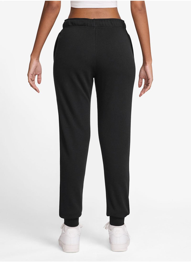 Nike Club Fleece Graphic Standard Pants  - Image 2