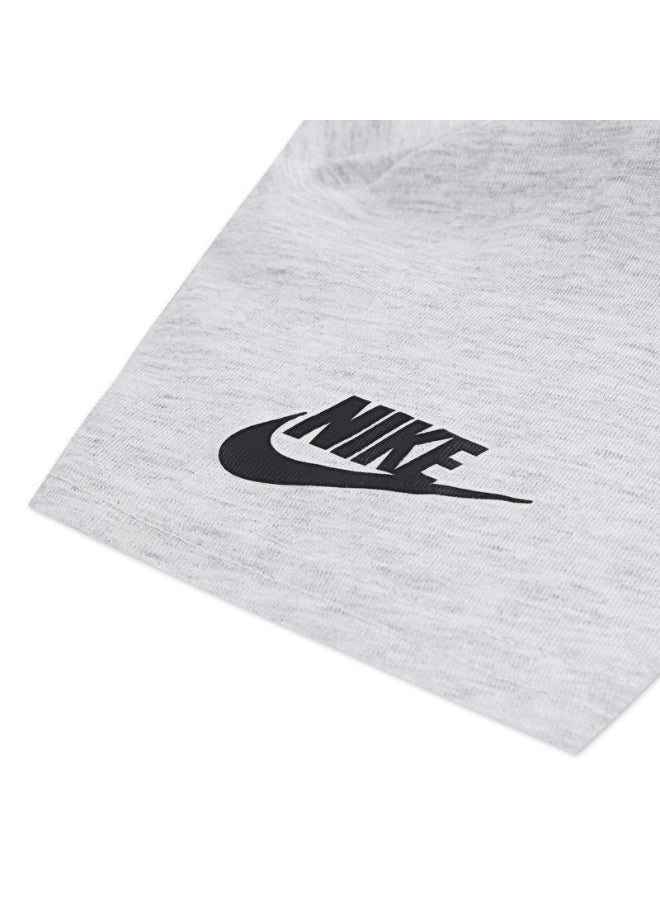 Nike تي شيرت نكن كلوب للعائلة بأكمام قصيرة - Image 4