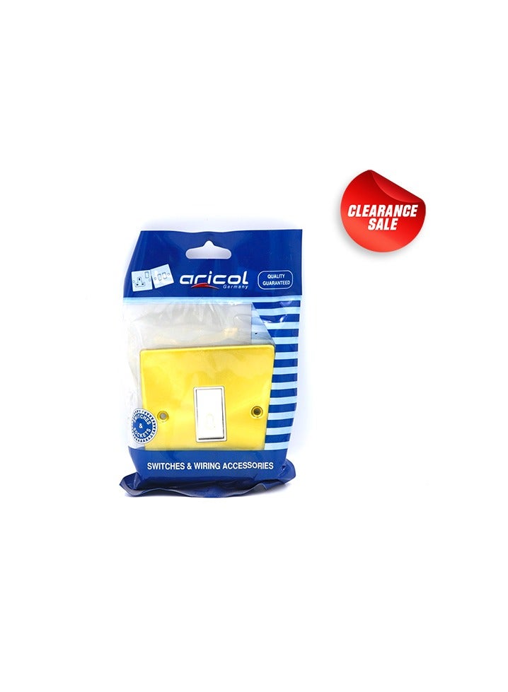 مفتاح جرس كهربائي أريكول 10 أمبير ذهبي ساتان