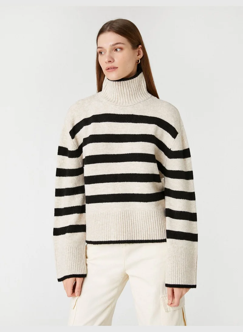 KOTON Oversized Crop Turtleneck Sweater