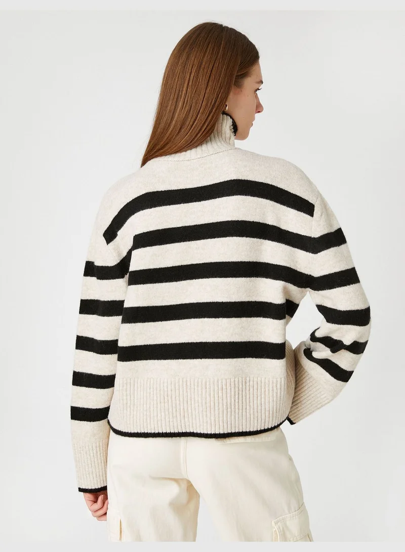 KOTON Oversized Crop Turtleneck Sweater