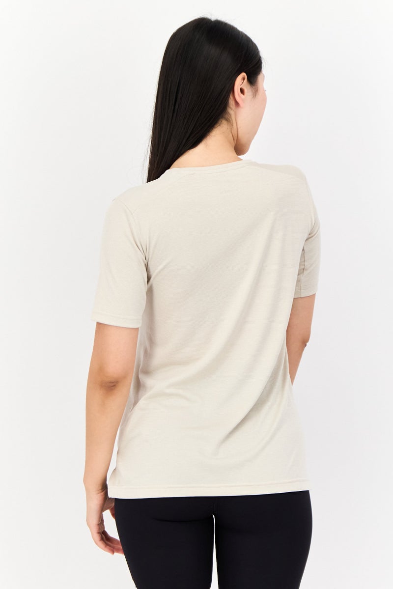 Adidas تي شيرت رياضي نسائي بأكمام قصيرة مناسب في الهواء الطلق، بيج - Image 3