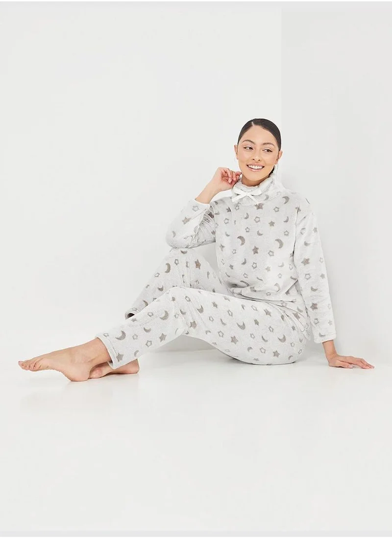 Styli Jacquard Tonal Star and Moon High Neck Fleece Long Sleeves Top and Pyjama Set