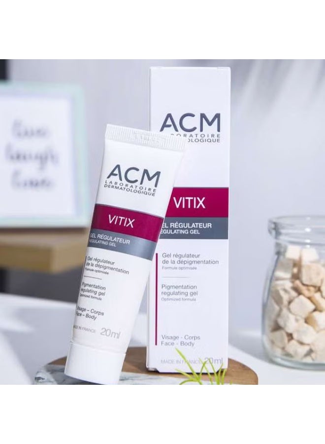 جل ACM VITIX المنظم للبشرة 50 مل