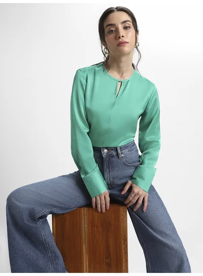 Dennis Lingo Green Satin Crepe Top for Women, Regular Fit
