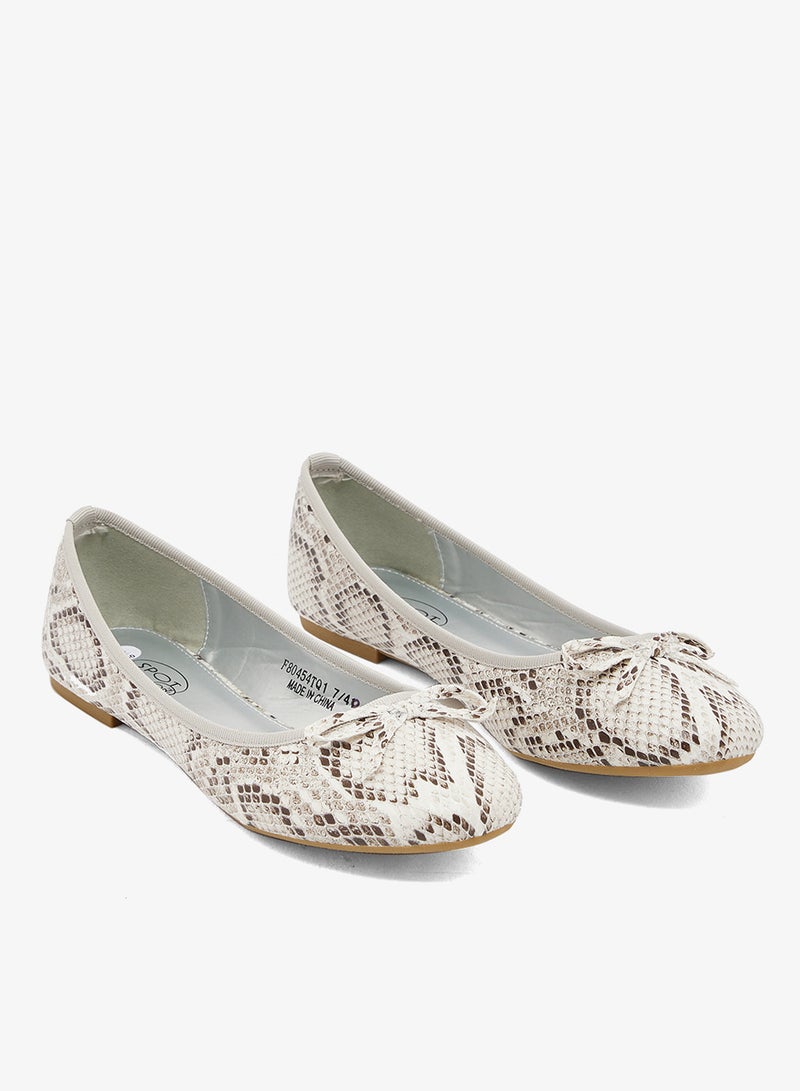 Spot-On Ballerina Flat - Image 4