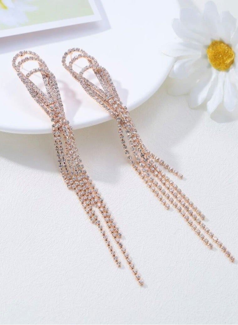 Casual collection Elegant & Trendy Zirconia Drop Earrings For Women - Image 3