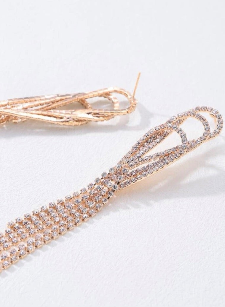 Casual collection Elegant & Trendy Zirconia Drop Earrings For Women - Image 4