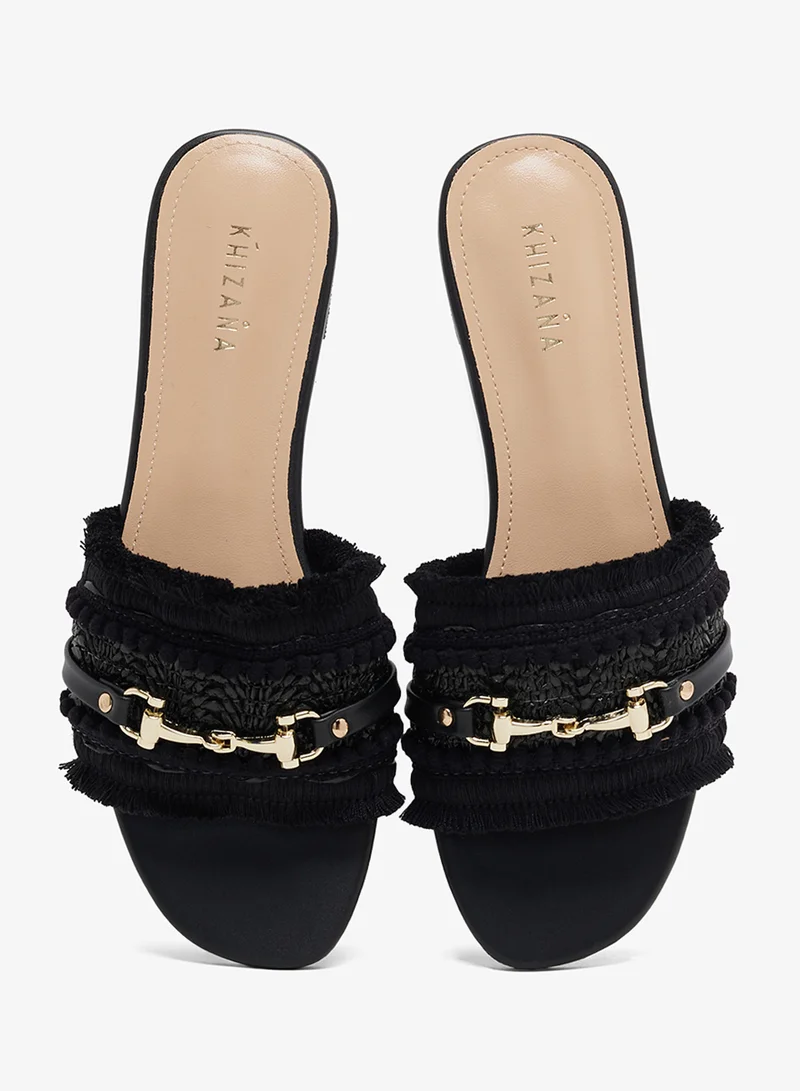 Khizana Flat Sandals