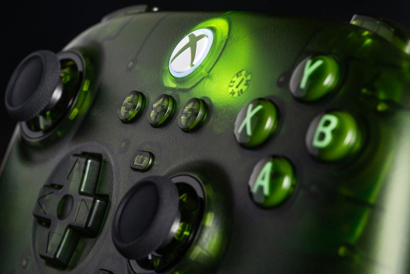 8Bitdo وحدة تحكم 8Bitdo Ultimate 3-Mode، عصي تحكم بتأثير هول، أزرار خلفية احترافية، سلكية فقط لجهاز Xbox Series X|S و Xbox One، متوافقة مع Apple و Windows و Android، مرخصة رسميًا (جاد)  - Image 4