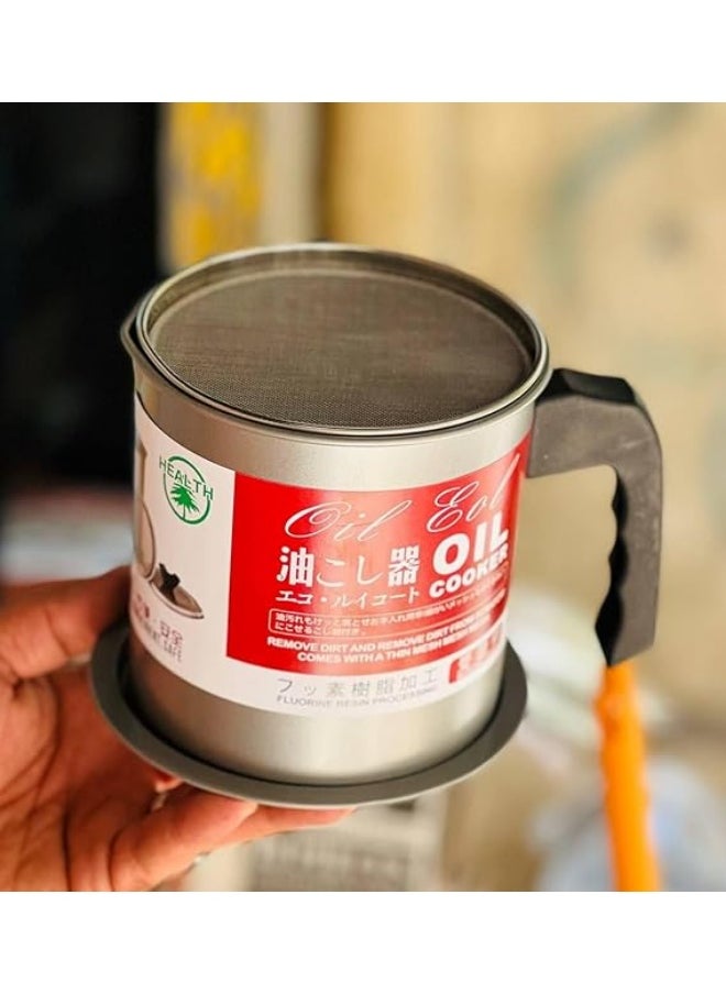 Generic - Oil Strainer - Oil Filter Pot (1.4L Capacity) with Dustproof Fine Mesh Lid and Non-Slip Dish Base, Easy Grip Handle, Suitable for Frying and Cooking Storage - Oil Grease Canister with Easy Grip Handle - Reliable Stainless Steel Kitchen Oil Filter Features Smart Frying Strainer and Leak-Proof Oil Storage Pot for Safe Home Oil Management - Oil Filter Pot - Image 1