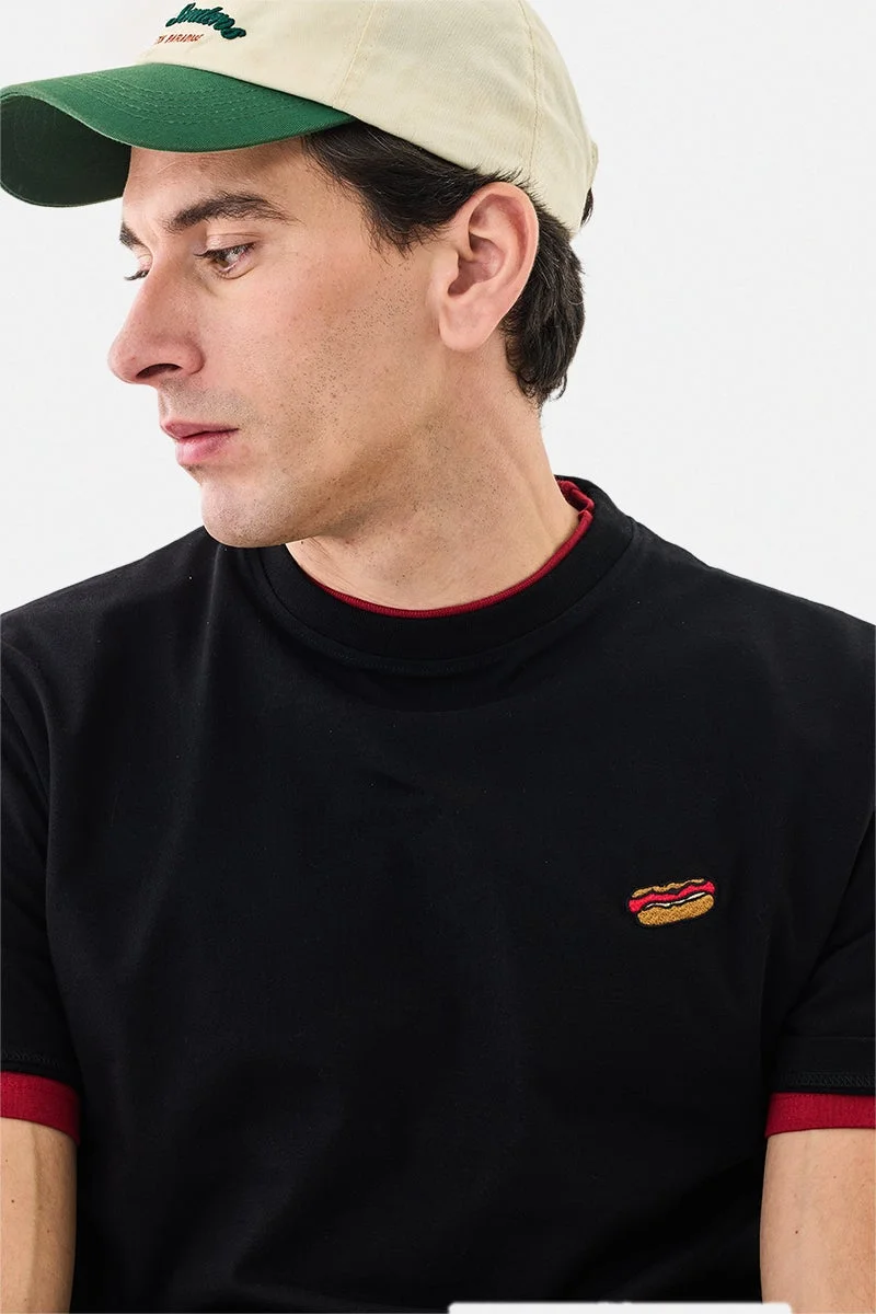 سنيتش تيشيرت مطرز بالهوت دوج