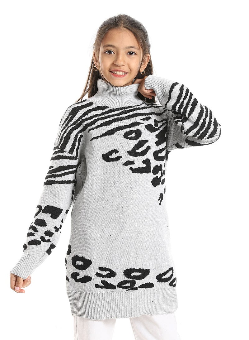 Caesar Girls Wool Pullover With Mutlicolour Design  - Image 1