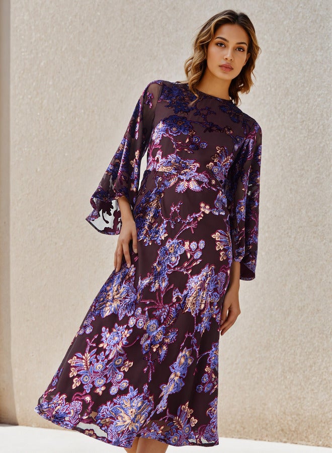 Iconic A-line Midi Dress with Flared Sleeves - Image 2