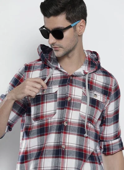 شركة المرآب الهندية Men Regular Fit Checkered Full Sleeves Hooded Double Flap Pocket Casual Over Shirt