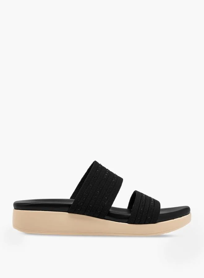 لو كونفورت صنادل نسائية سهلة الارتداء مزينة بالكريستال