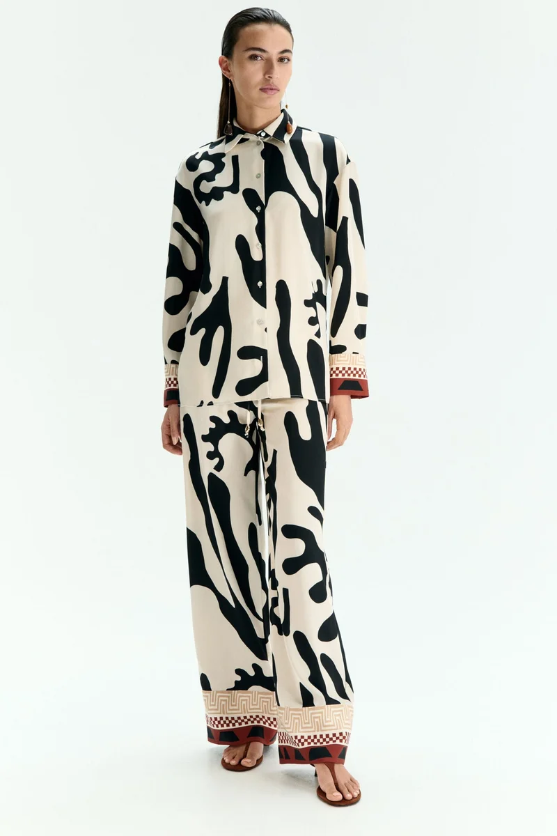 اتش اند ام قميص تويل مطبوع