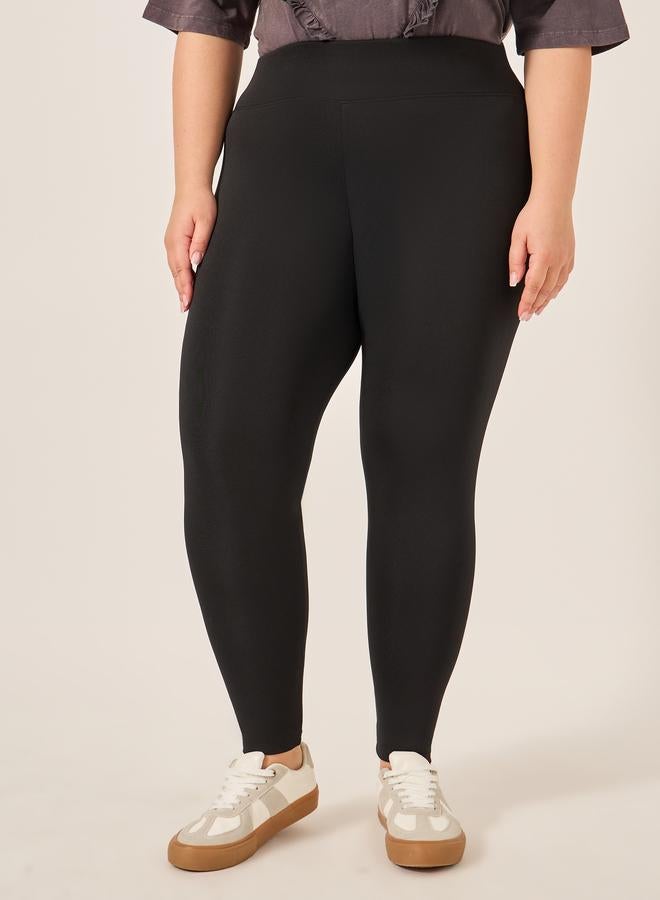 Styli Styli Plus Size Wide Elasticated Waistband Leggings  - Image 2