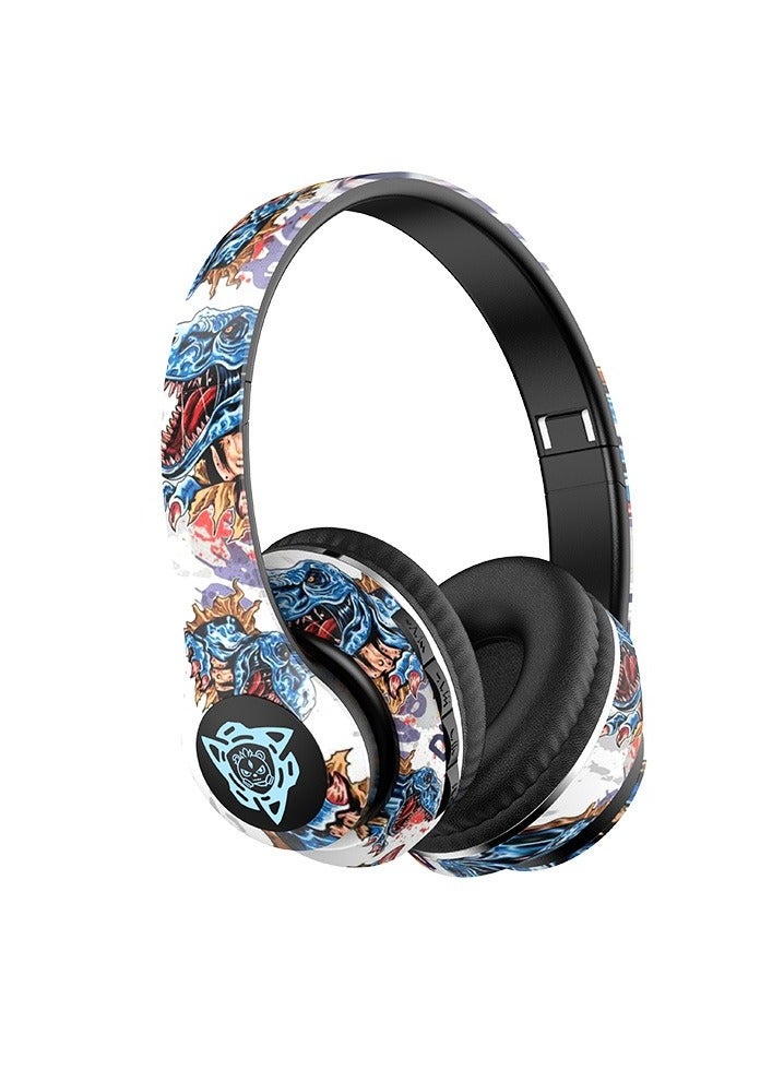 EBMINI Wearing Bluetooth Wireless Headphones On The Head - Image 1