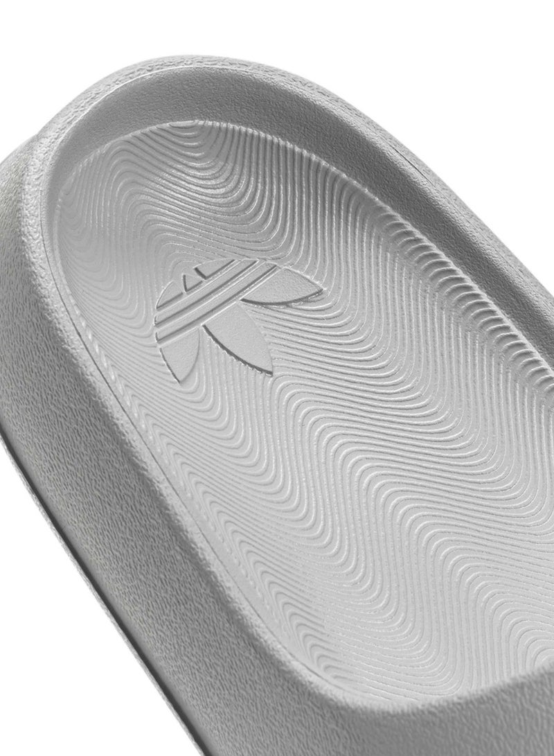 Adidas صنادل أديليت 00S - Image 5