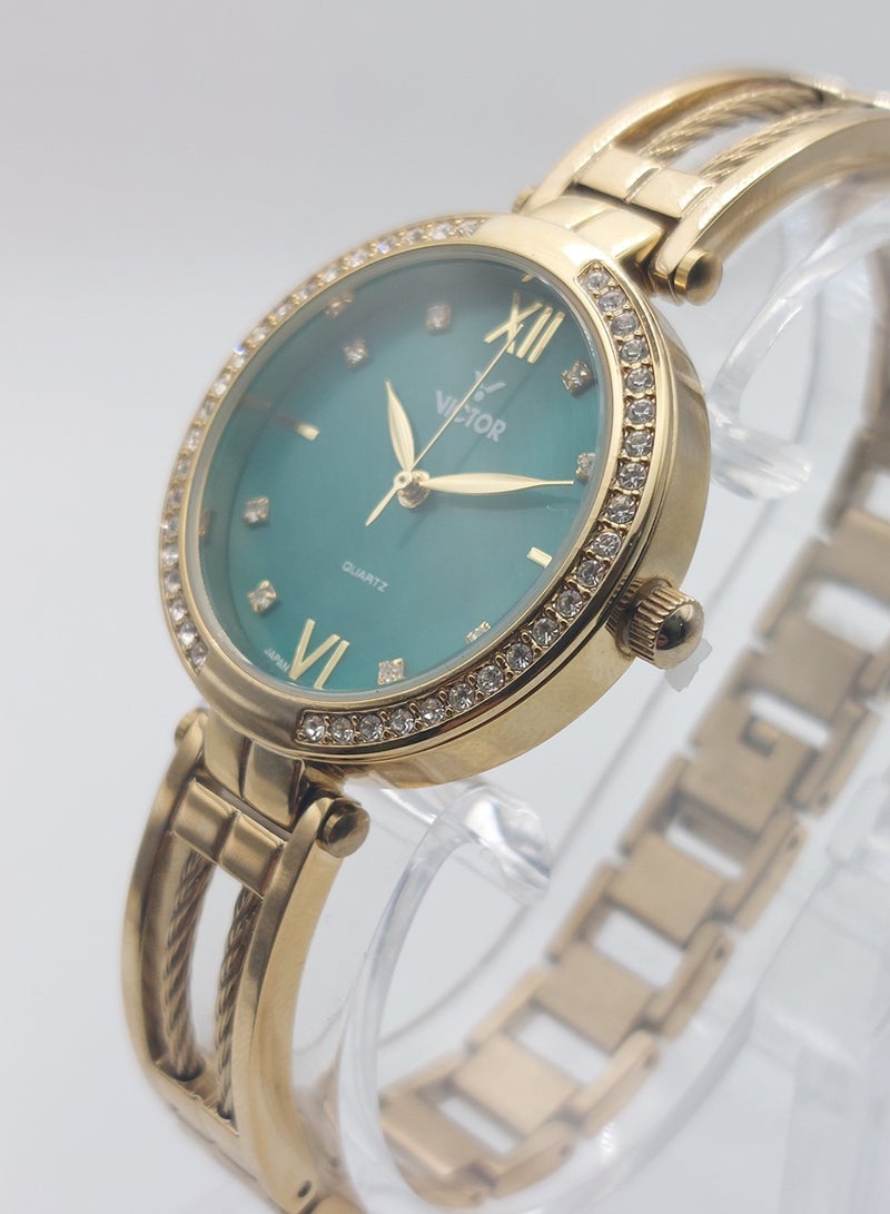 Victor ساعة نسائية أنالوج كوارتز بسوار من الفولاذ المقاوم للصدأ باللون الذهبي V1520 - 32 مم - Image 3