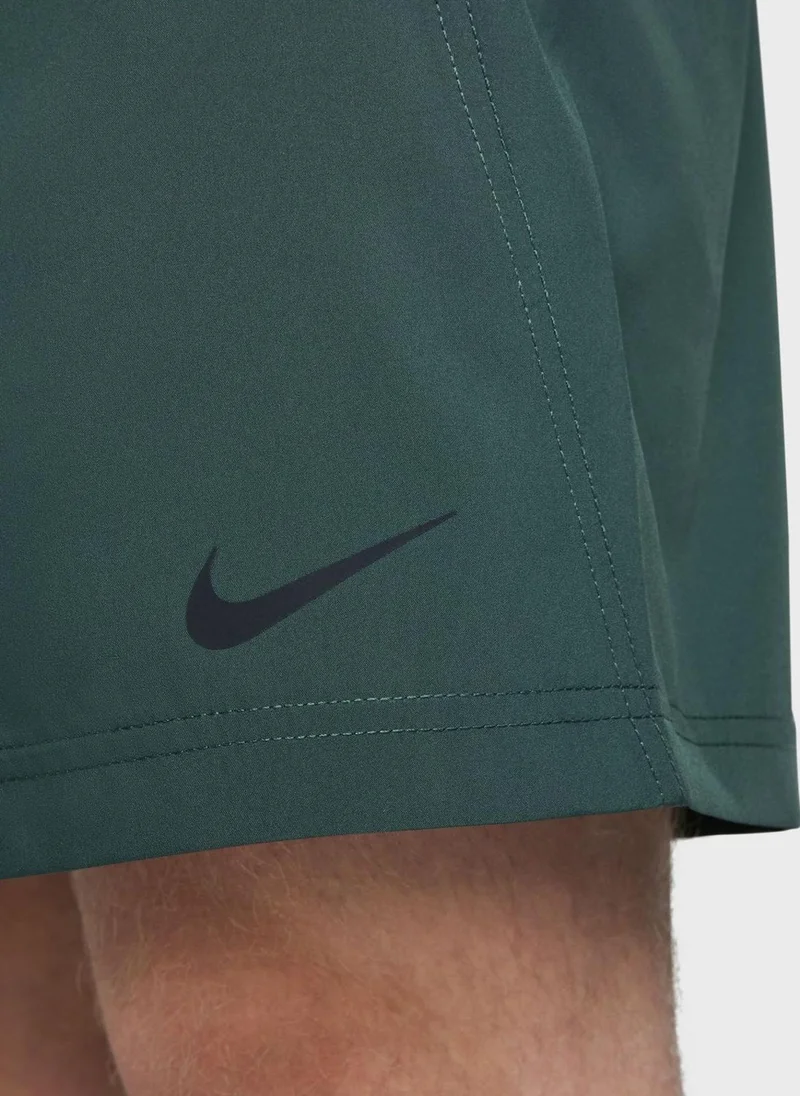 Nike Dri-Fit 7" Form Shorts