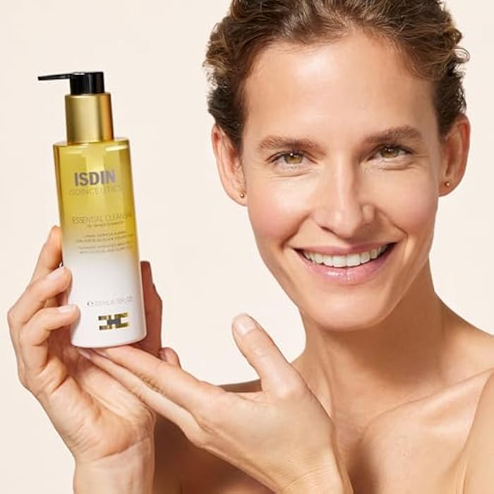 Isdinceutics ISDIN Isdinceutics Essential Cleansing Oil - Facial Cleanser with Cleansing Oil for Radiant Skin, 6.76 FL OZ - Image 2