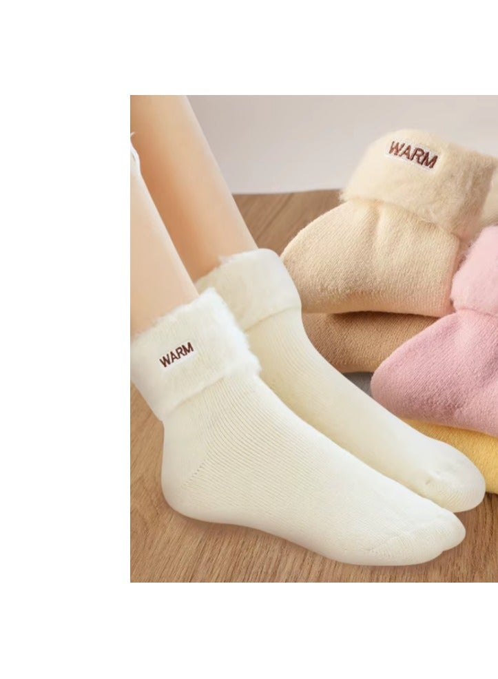 Warm Women short socks, soft and thick - Image 1