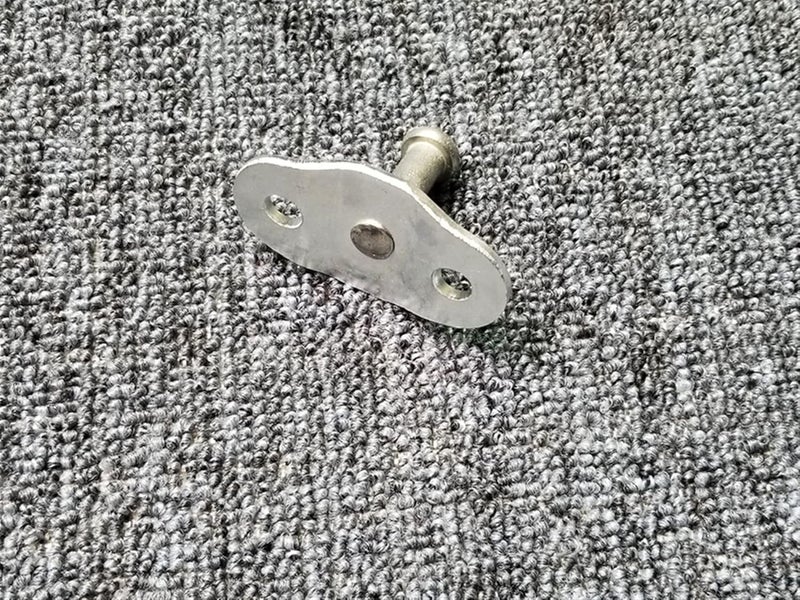 Wivplex Sliding Door Lock Catcher for Toyota Hiace 1997 - Image 1