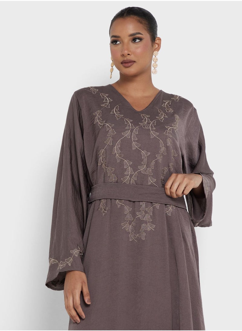 hayas closet - Embroidered Belted Jalabiya - Image 1